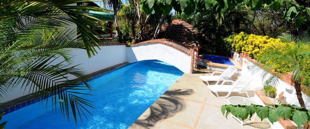 Hotel M&M Casa Blanca Playa Ocotal Екстериор снимка
