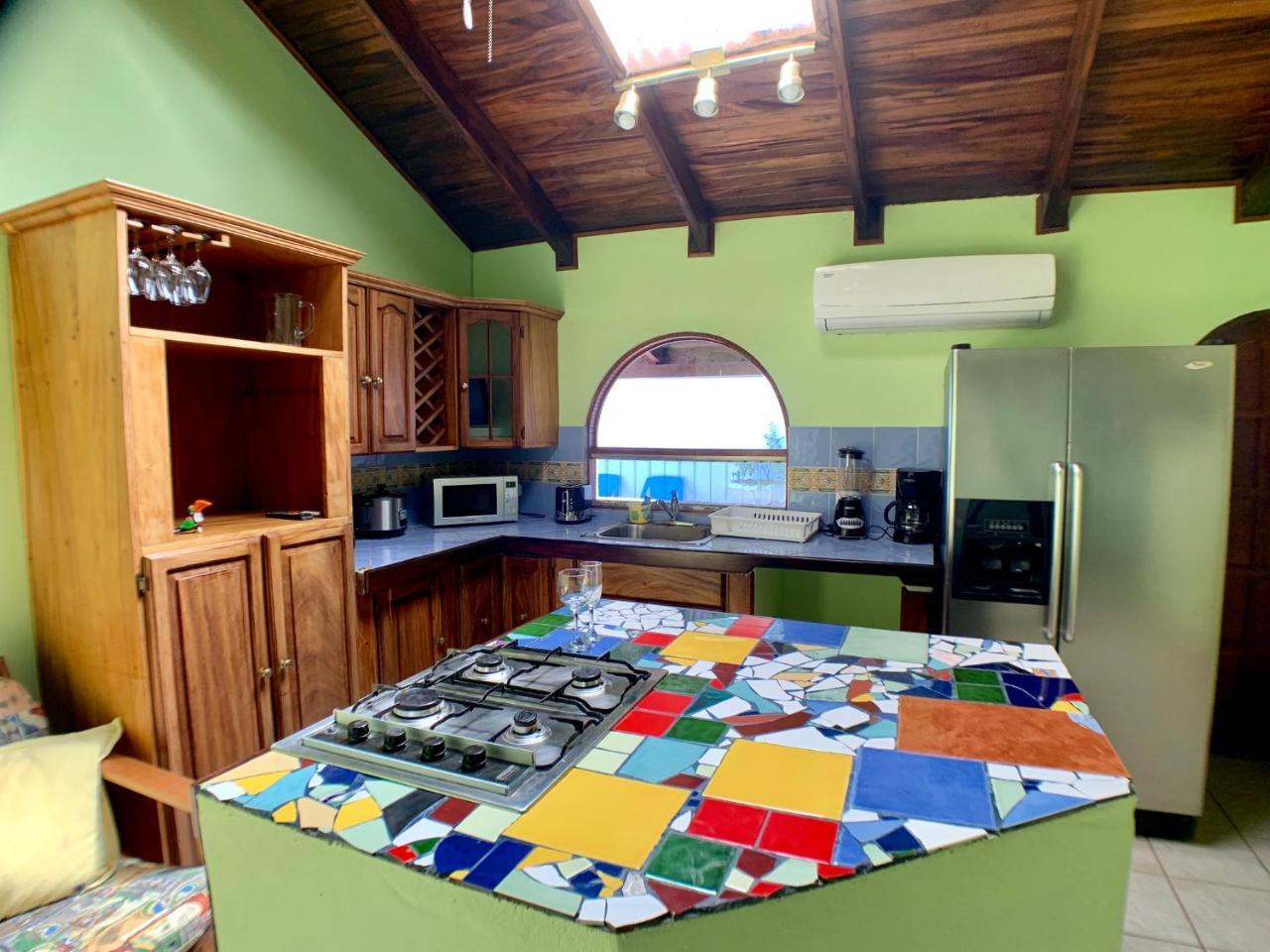 Hotel M&M Casa Blanca Playa Ocotal Екстериор снимка