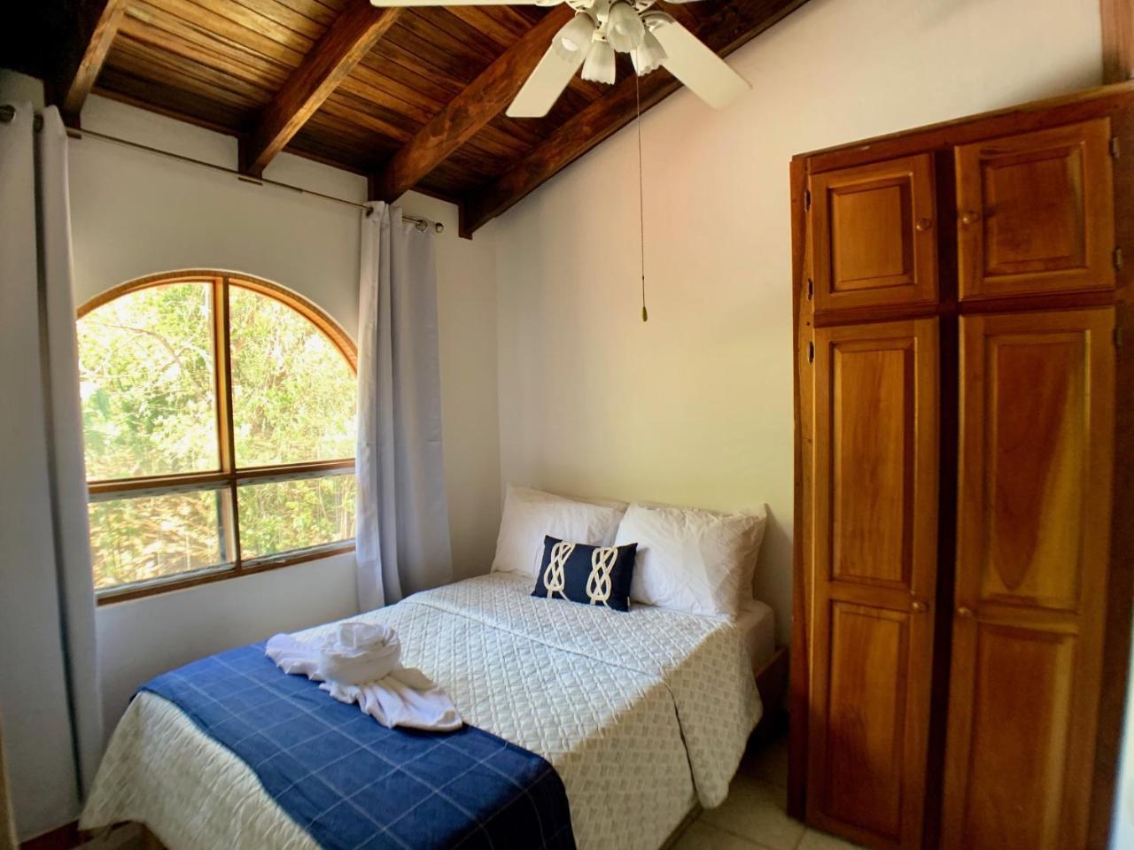 Hotel M&M Casa Blanca Playa Ocotal Екстериор снимка